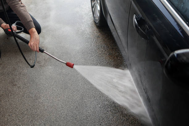 Best Sidewalk Pressure Washing  in Greensburg, IN